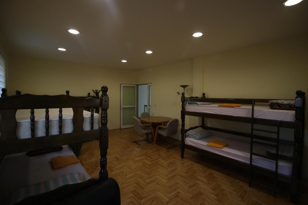 Hostel Teresianum Aleksinac Luaran gambar