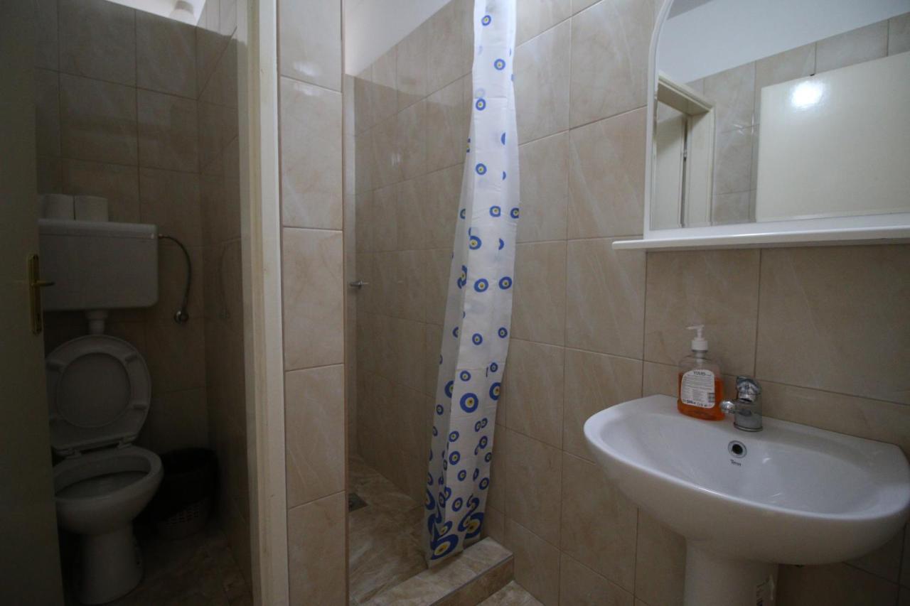 Hostel Teresianum Aleksinac Luaran gambar